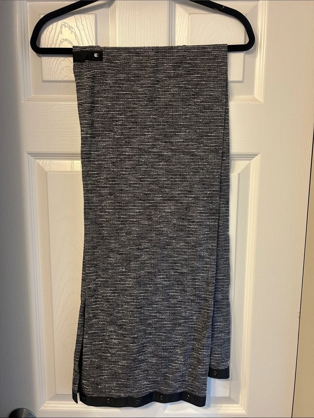 lululemon athletica Grey Marled Knit Scarf